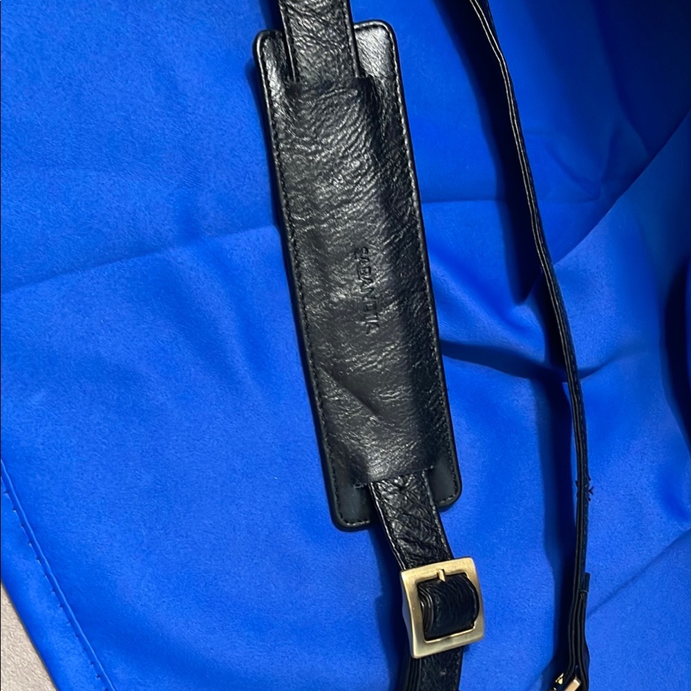 Sabandija‎ Black Leather Briefcase – 13" Laptop Bag, Minimalist & Unisex - Picture 14 of 16